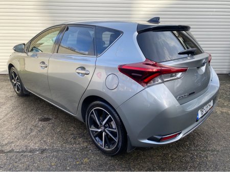 2018 Toyota Auris HYBRID LUNA SPORT@ WALTONS GARAGE RANELAGH €17,950 thumbnail