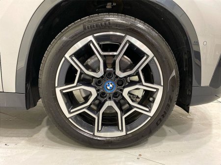 2025 BMW iX1 xDrive30 xLine €50,950 thumbnail