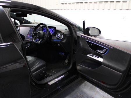 2023 Mercedes-Benz EQE 300 4DR AUTO €48,995 thumbnail