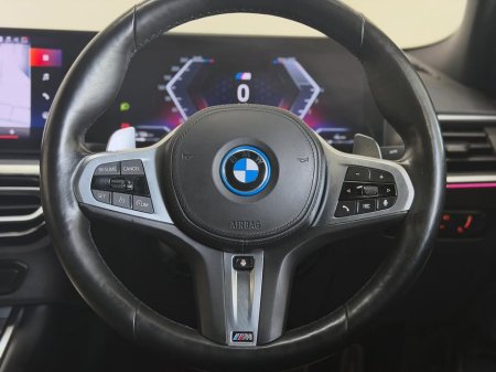 2022 BMW 3 Series - thumbnail 12