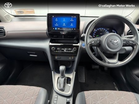 2023 Toyota Yaris Cross  €29,950 thumbnail