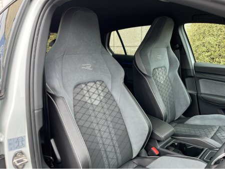 2022 Volkswagen Golf - thumbnail 11