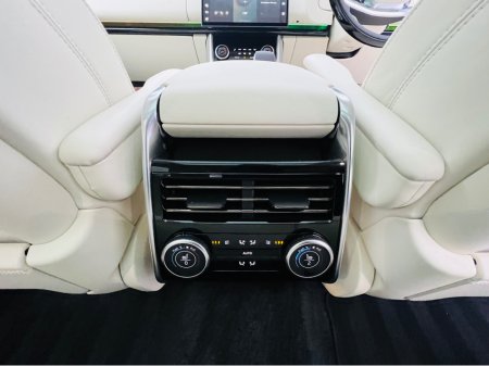 2023 Land Rover Range Rover - thumbnail 15
