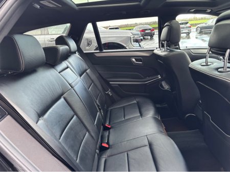 2015 Mercedes-Benz E Class E SERIES BLUETEC AMG NIGHT EDITION 5DR thumbnail