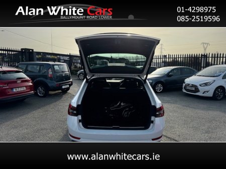 2023 Skoda Superb - thumbnail 8