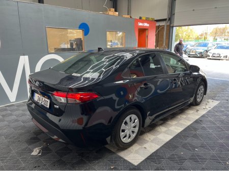 2024 Toyota Corolla - thumbnail 2