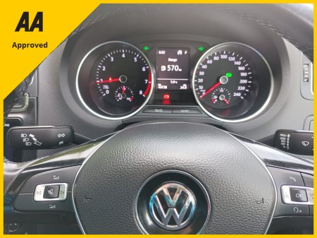 2017 Volkswagen Polo COMFORTLINE PLUS 1.2 TSI COMPREHENSIVE SERVICE HISTORY (10 STAMPS) ONLY 43,729kms FACTORY IMMOBILISER DASH CAMERA REVERSE CAMERA APPLE CAR PLAY ANDROID AUTO 2 YEARS NCT 1 YEAR ROAD TAX 4 NEW TYRES €14,495 thumbnail