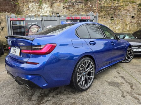 2021 BMW 3 Series - thumbnail 8