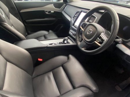 2024 Volvo XC90 - thumbnail 10