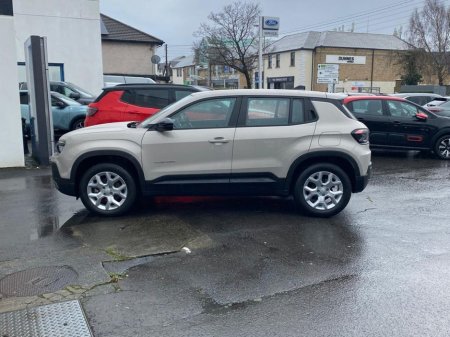 2025 Jeep Avenger 1.2 100Hp Mhev Altitude €28,895 thumbnail