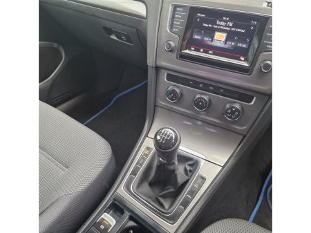 2013 Volkswagen Golf - thumbnail 13