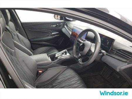 2025 BYD Seal 82.5kWh Design RWD €41,995 thumbnail