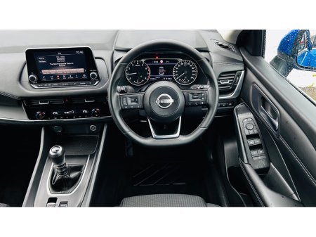 2024 Nissan Qashqai LOW MILEAGE + GLASS ROOF + REAR COLOUR CAMERA + PARK SENSORS €30,995 thumbnail