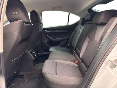 2025 Skoda Octavia 2.0TDI SEL *5.9% APR* €75 P/W ON PCP €34,995 thumbnail