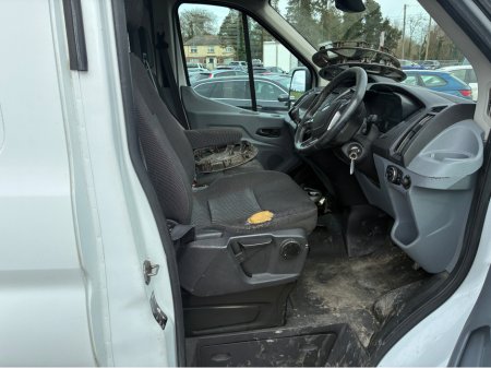2017 Ford Transit - thumbnail 7