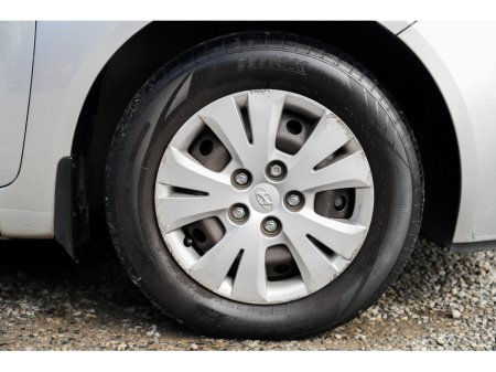 2013 Hyundai ix20 - thumbnail 13