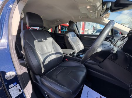 2016 Ford Mondeo - thumbnail 11