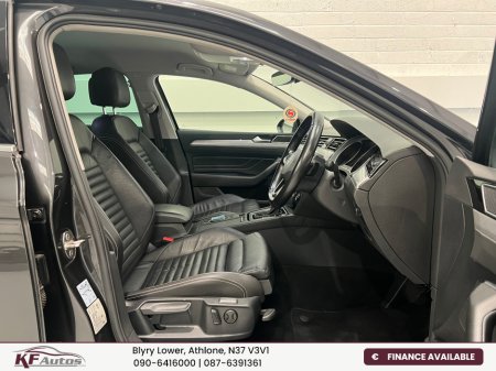 2022 Volkswagen Passat SEL 2.0TDI 150bhp 4dr DSG Auto - 221 Reg €29,995 thumbnail