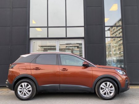 2020 Peugeot 3008 - thumbnail 4