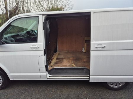 2017 Volkswagen Transporter T6 PVS T 2800KG TD TDI 102HP MANUAL 5SPEED €15,950 thumbnail