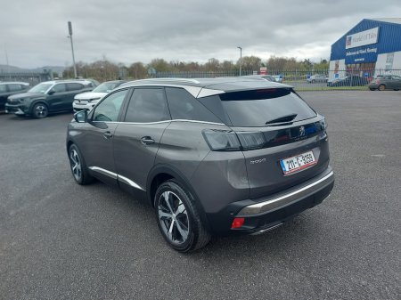 2021 Peugeot 3008 - thumbnail 5