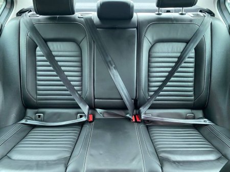 2020 Volkswagen Passat - thumbnail 12