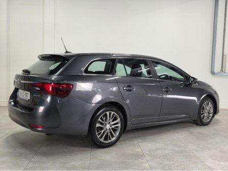 2018 Toyota Avensis - photo 4