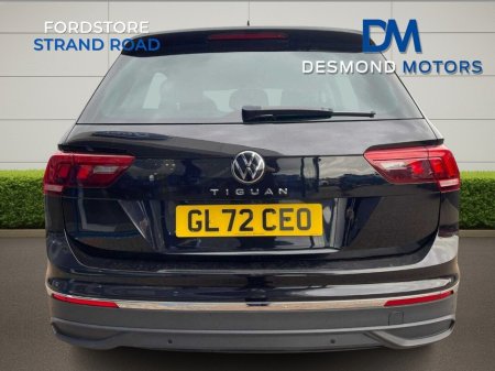 2023 Volkswagen Tiguan LIFE TSI S-A DSG €35,995 thumbnail