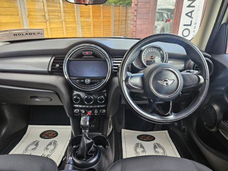 2017 MINI Hatch - thumbnail 27