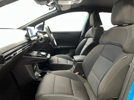 2023 MG 4 - thumbnail 17