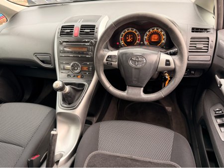 2010 Toyota Auris 1.6 V-MATIC TR 130BHP 5DR €3,950