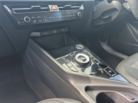 2023 Kia Niro - thumbnail 13