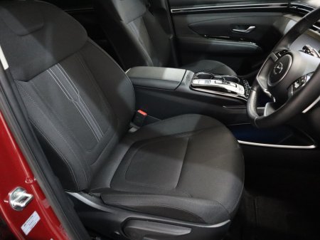 2023 Hyundai Tucson *43* PREMIUM TGDI PHEV T-GDI €29,900 thumbnail