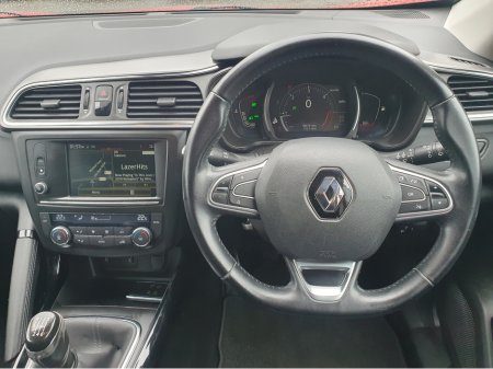 2017 Renault Kadjar DYNAMIQUE NAV 1.5 DCI 110BHP NCT 03/28 FINANCE AVAILABLE @ €49 PER WEEK TOUCH SCREEN MEDIA/ SAT NAV/ BLUETOOTH/ PARKING SENSORS/ ELECTRONIC HANDBRAKE/ HISTORY CHECKED €10,900 thumbnail