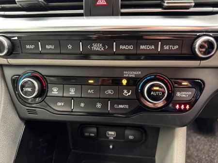 2021 Kia Niro - thumbnail 18