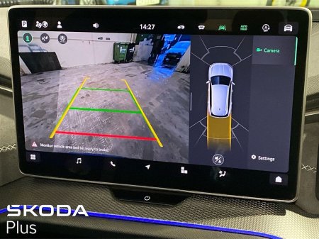 2025 Skoda Kodiaq Sportline 4x4 2.0TDI 190bhp DSG *Every Extra* €69,950 thumbnail