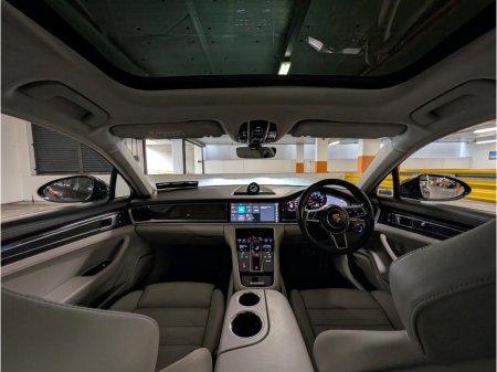 2018 Porsche Panamera - thumbnail 32