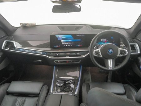2024 BMW X5 xDrive50e M Sport €105,900