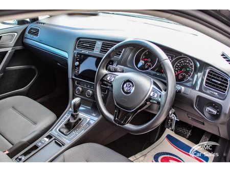 2018 Volkswagen Golf - thumbnail 11