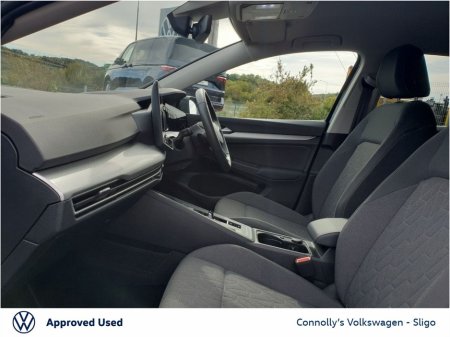 2025 Volkswagen Golf EDITION 75 1.5 MHEV 116HP €33,945