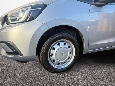 2022 Honda Fit - thumbnail 17