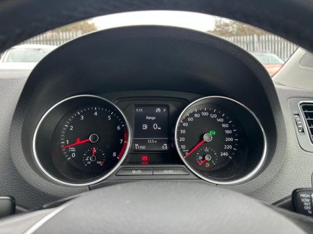 2017 Volkswagen Polo TSI Bluemotion 1.2LPetrol Automatic (8085) €12,995 thumbnail