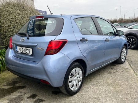 2015 Toyota Yaris TERRA 1.0 PETROL €8,950 thumbnail