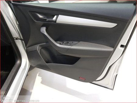 2023 Skoda Karoq 2.0TDI 115HP DSG Ambition €30,950 thumbnail