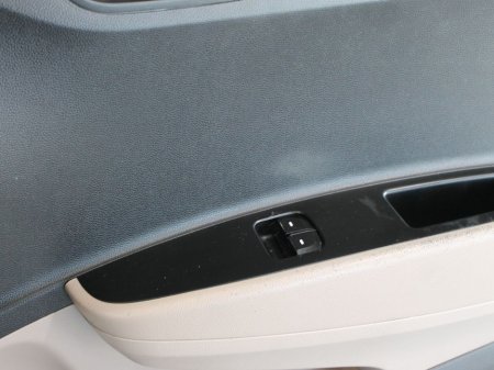 2016 Hyundai i10 - thumbnail 22