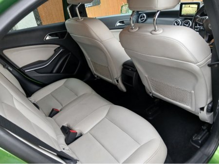 2017 Mercedes-Benz A Class A180 D SE EXECUTIVE 5DR €16,750 thumbnail