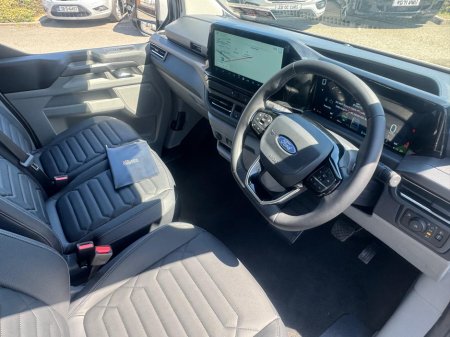 2026 Ford Tourneo Custom PHEV 2.5 Titanium Wheelchair Accessible Taxi