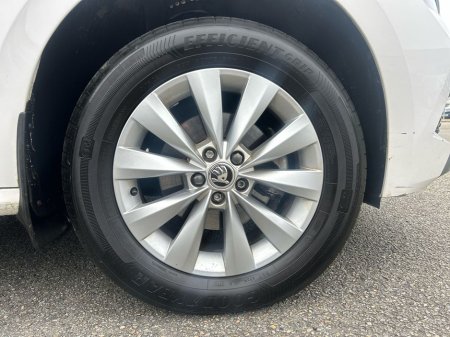 2023 Skoda Kamiq - thumbnail 5