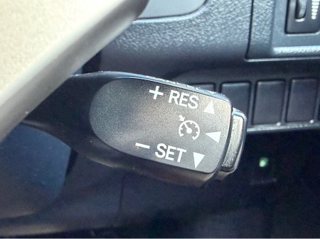 2016 Lexus CT 200 h - thumbnail 32