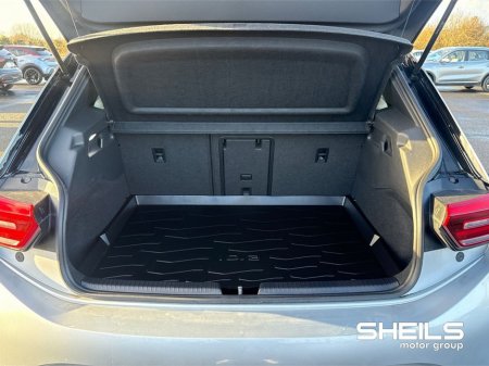 2024 Volkswagen ID.3 Pro 204HP 58kWh €27,950 thumbnail